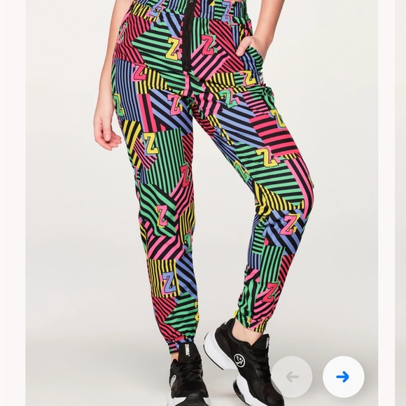 EUC Zumba Free to Create High Waisted Cargo - Picture 4 of 4